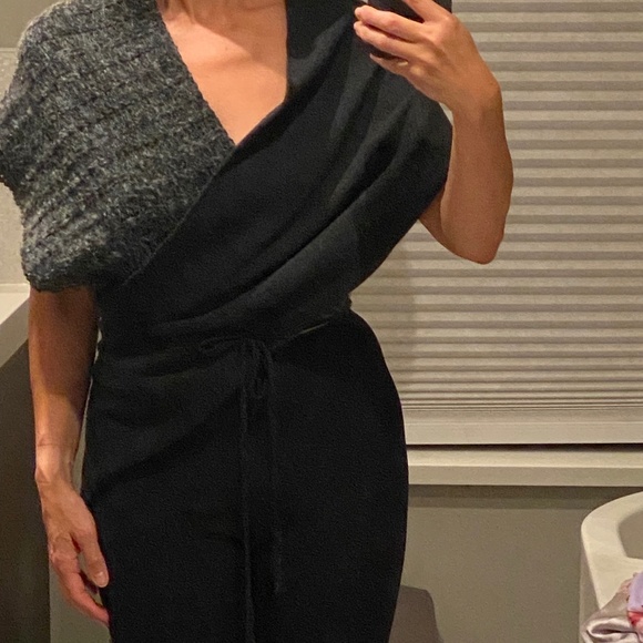 Sarah Pacini Wrap Scarf - Picture 6 of 8